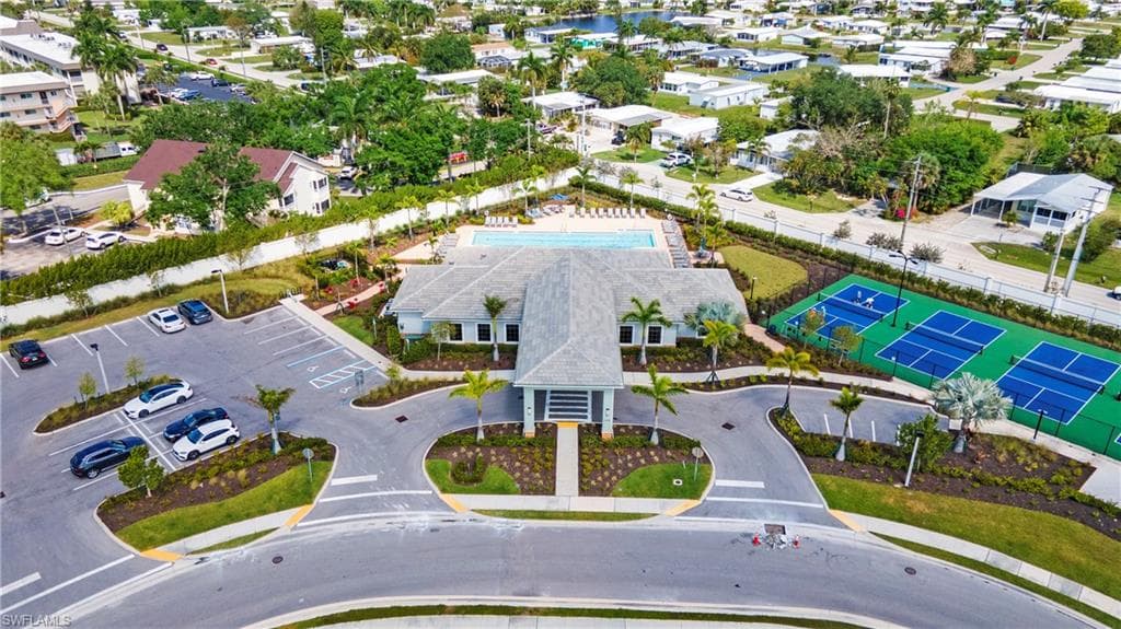 986 Enbrook Loop, Naples, FL 34114-31