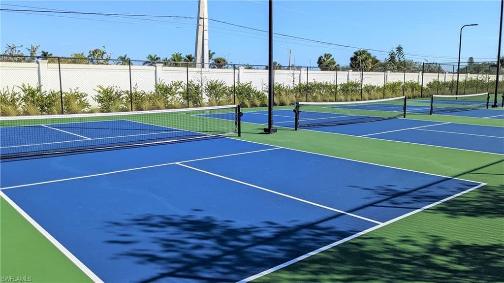 986 Enbrook Loop, Naples, FL 34114-38