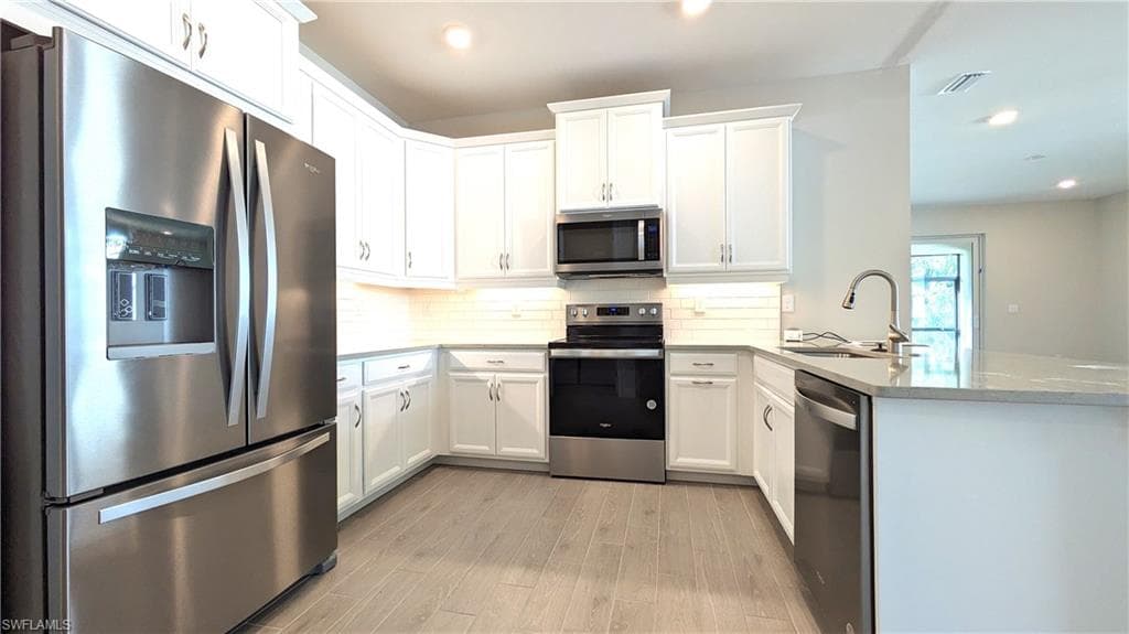 986 Enbrook Loop, Naples, FL 34114-6