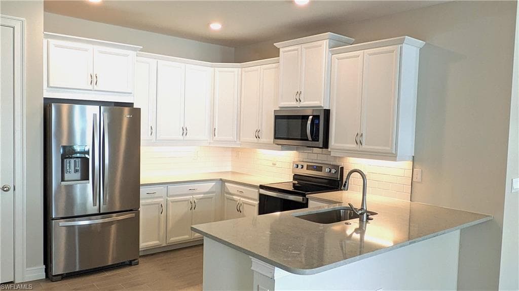 986 Enbrook Loop, Naples, FL 34114-8