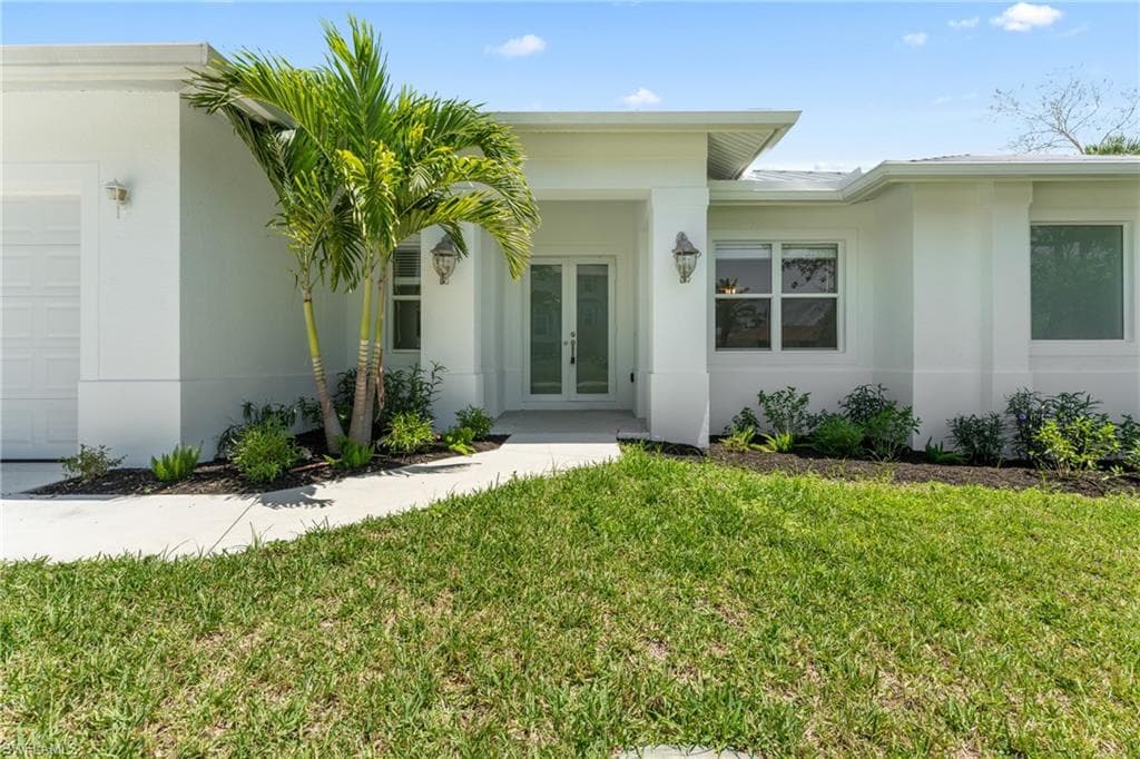 1923 Sheffield Ave, Marco Island, FL 34145-10