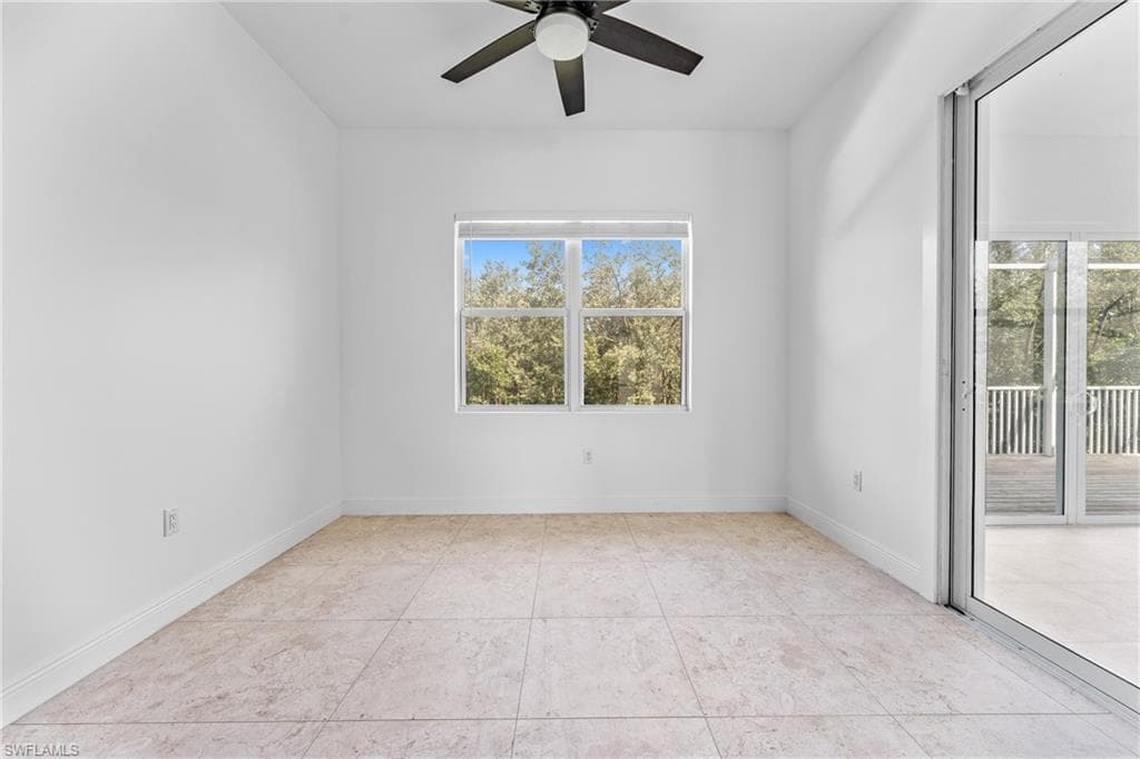1923 Sheffield Ave, Marco Island, FL 34145-16