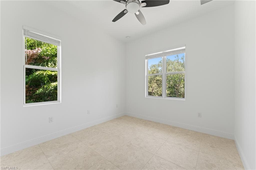 1923 Sheffield Ave, Marco Island, FL 34145-25