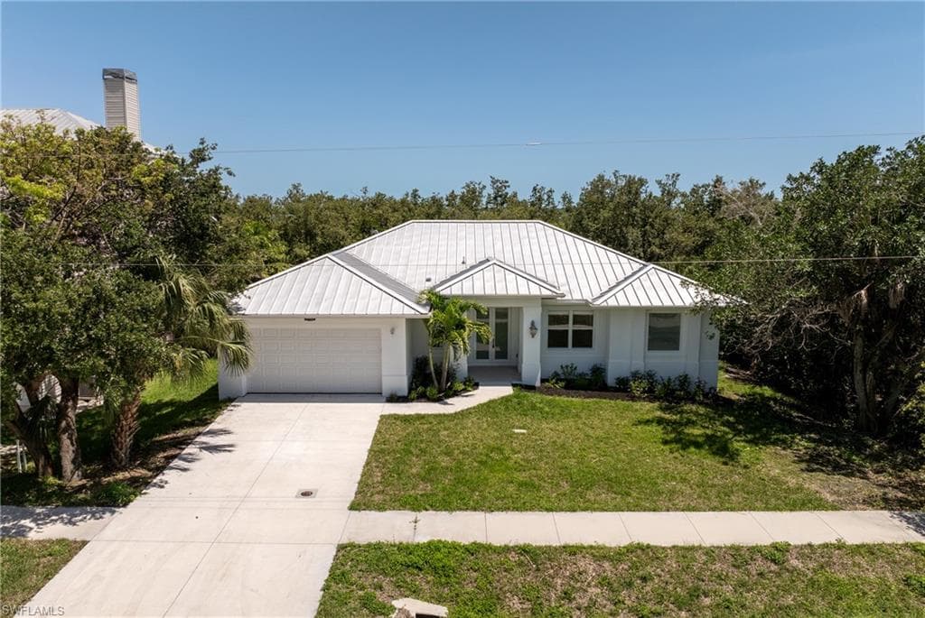 1923 Sheffield Ave, Marco Island, FL 34145-38