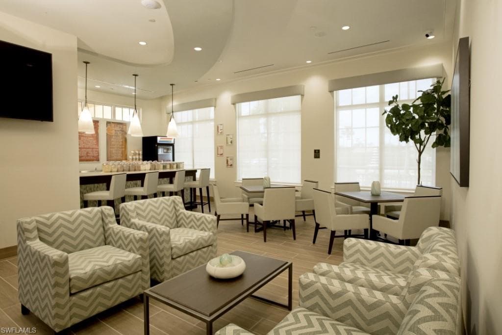 14880 Crescent Cove Dr, Fort Myers, FL 33908-46