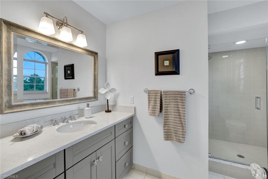 591 Audubon Blvd B202, Naples, FL 34110-21