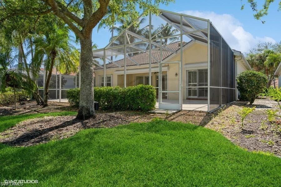 4008 Upolo Ln, Naples, FL 34119-14