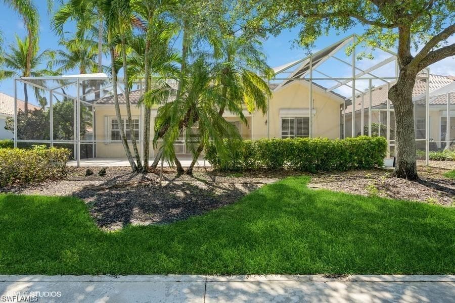 4008 Upolo Ln, Naples, FL 34119-15