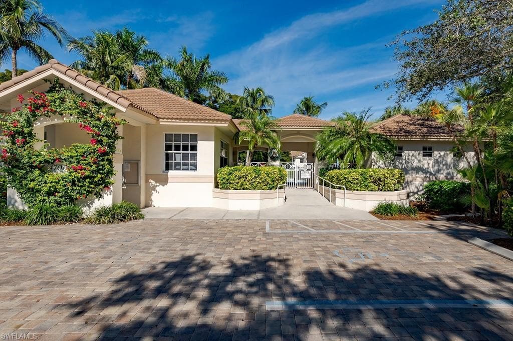 26986 Montego Pointe Ct 202, Bonita Springs, FL 34134-24
