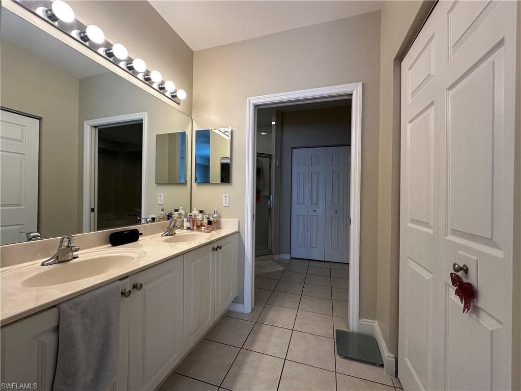 4219 Tequesta Dr, Estero, FL 33928-14