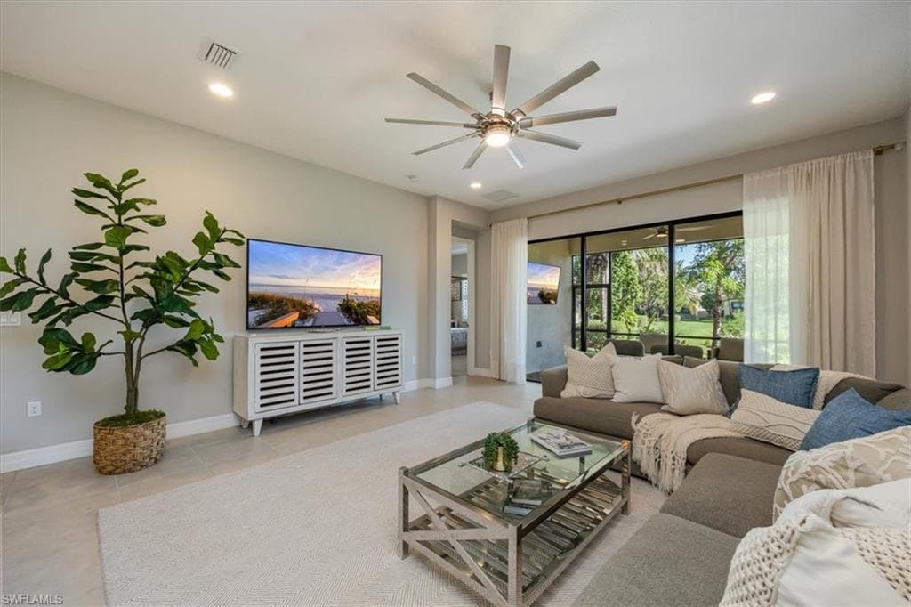 13429 Coronado Dr, Naples, FL 34109-7