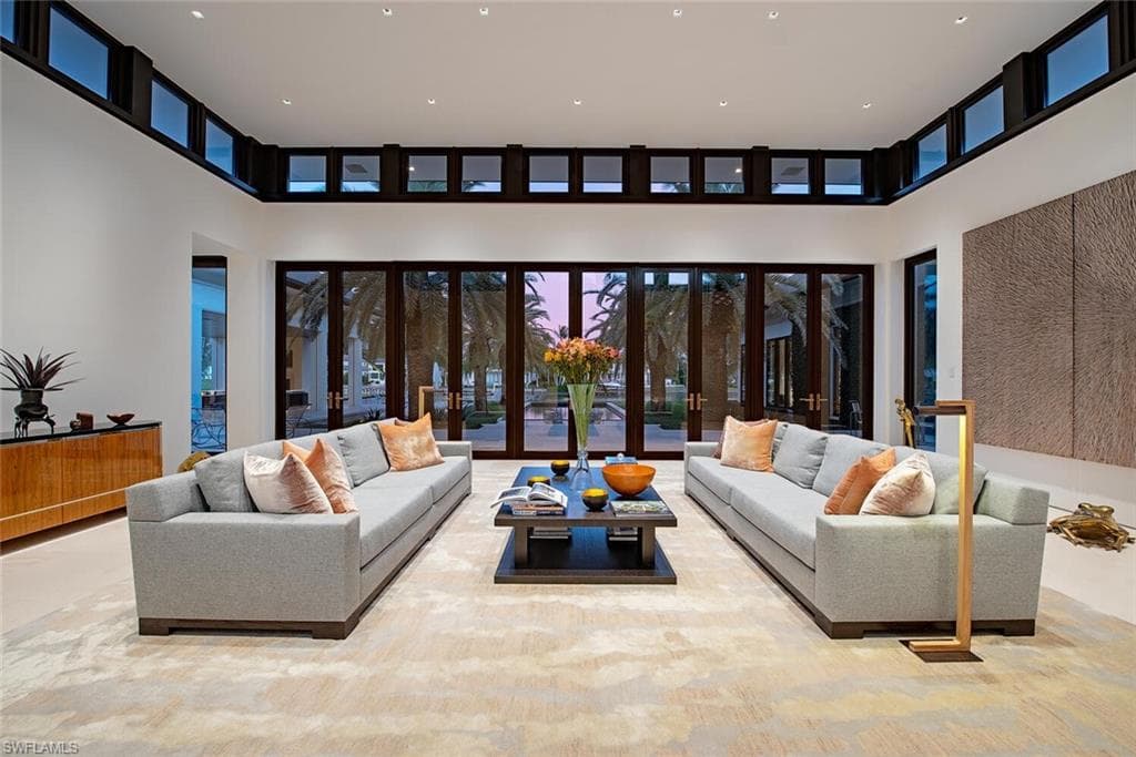 3655 Fort Charles Dr, Naples, FL 34102-10