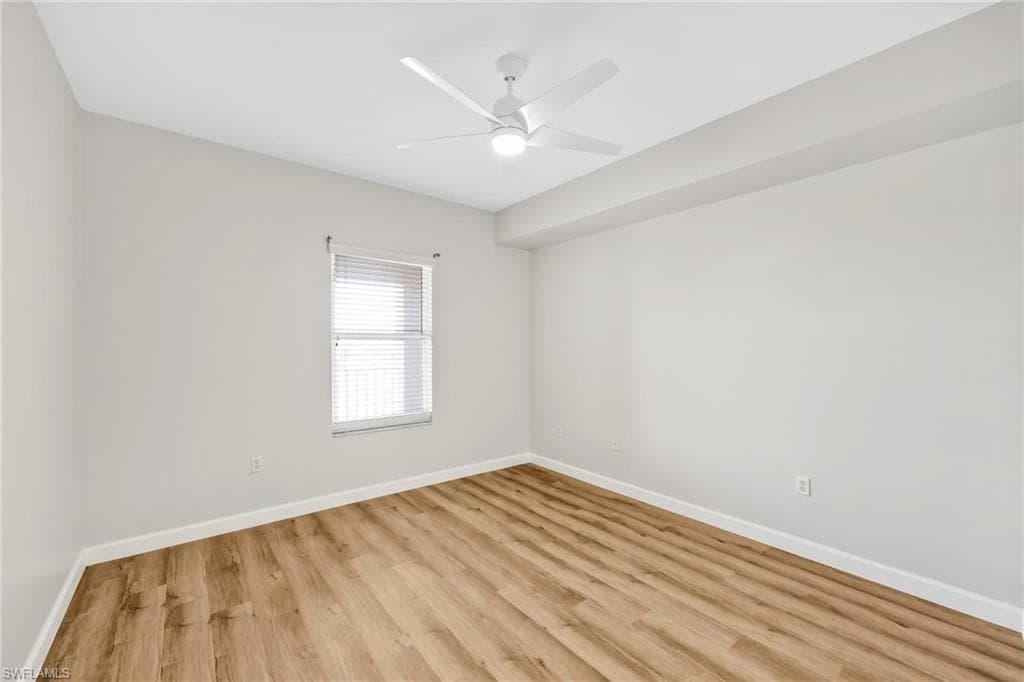 14819 Laguna Dr 403, Fort Myers, FL 33908-26