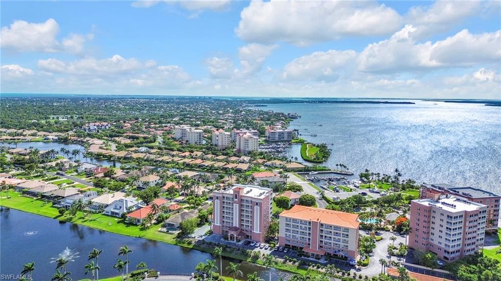 14819 Laguna Dr 403, Fort Myers, FL 33908-31