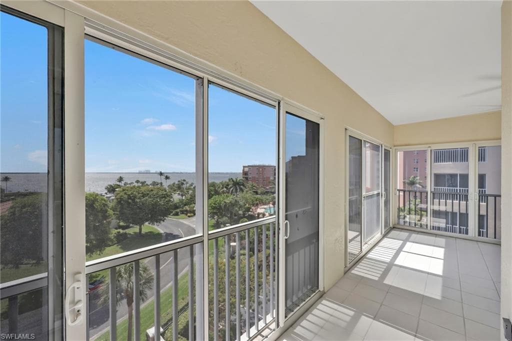14819 Laguna Dr 403, Fort Myers, FL 33908-4