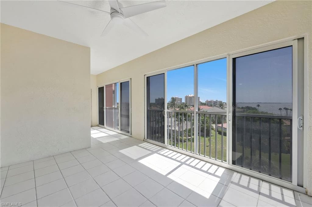 14819 Laguna Dr 403, Fort Myers, FL 33908-7