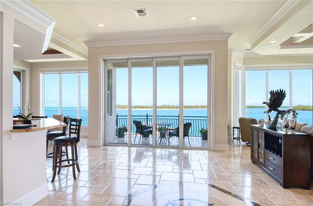 26 Dolphin Cir, Naples, FL 34113-22