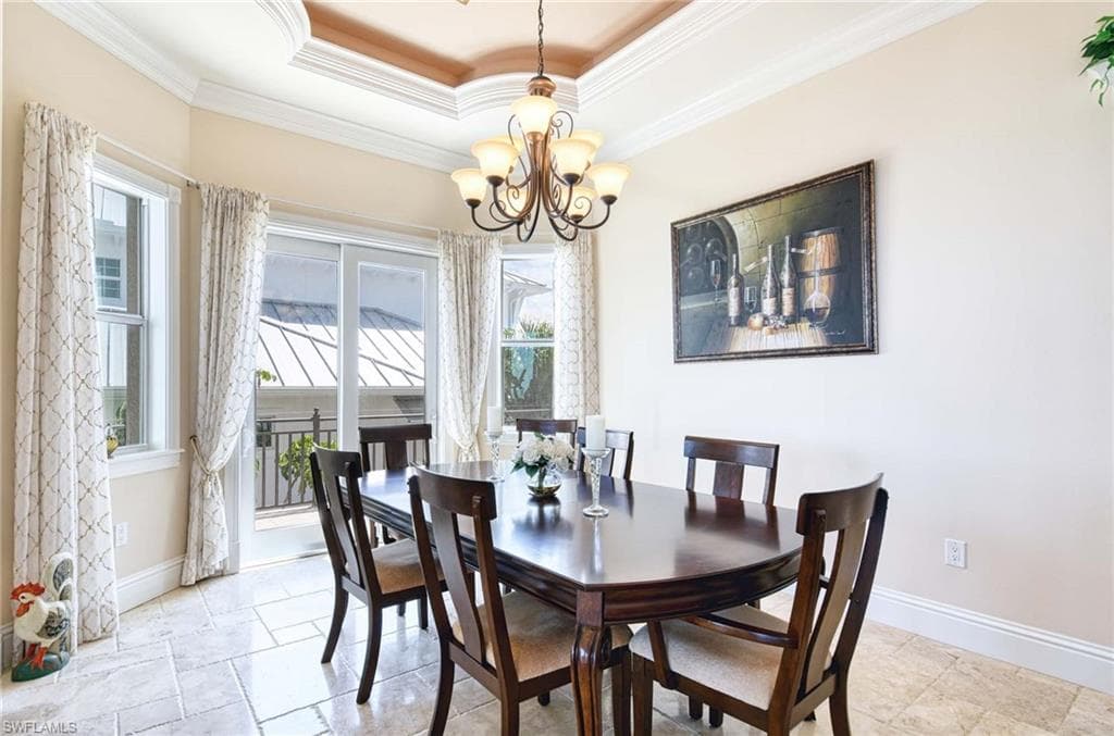 26 Dolphin Cir, Naples, FL 34113-28