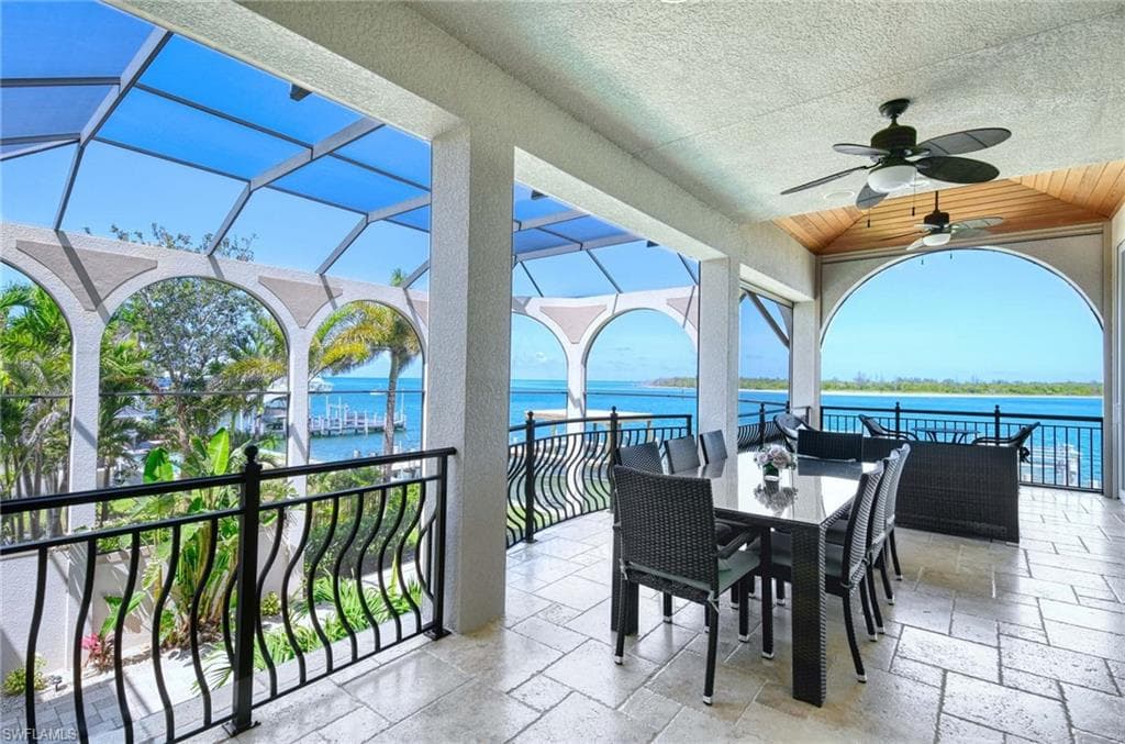 26 Dolphin Cir, Naples, FL 34113-30