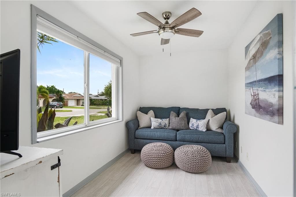 740 106th Ave N, Naples, FL 34108-19