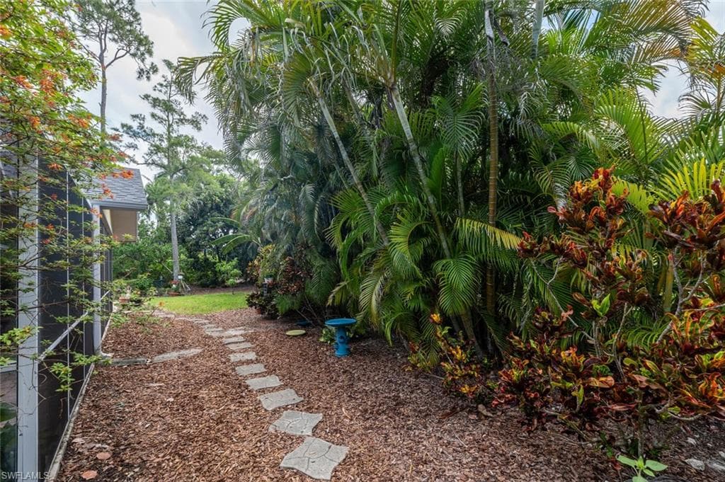 1794 Knights Ct, Naples, FL 34112-30