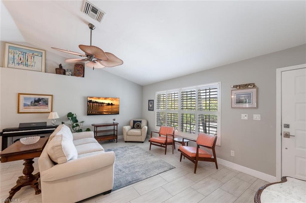 1794 Knights Ct, Naples, FL 34112-5