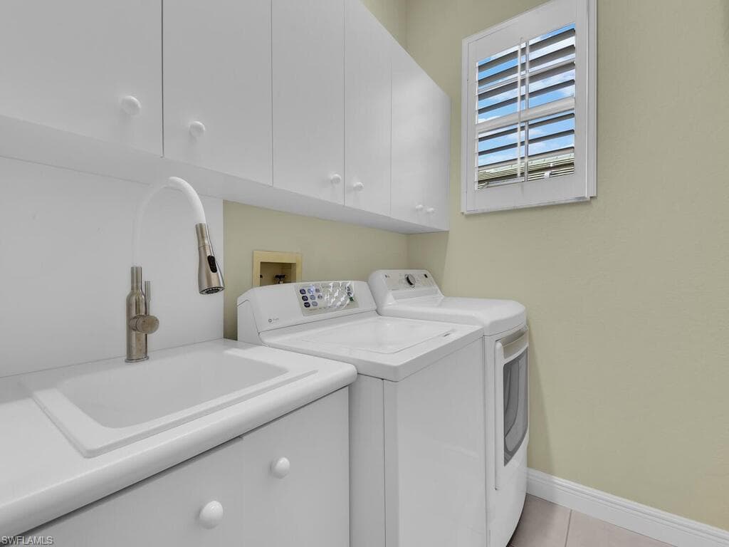 650 Vintage Reserve Cir 5c, Naples, FL 34119-18