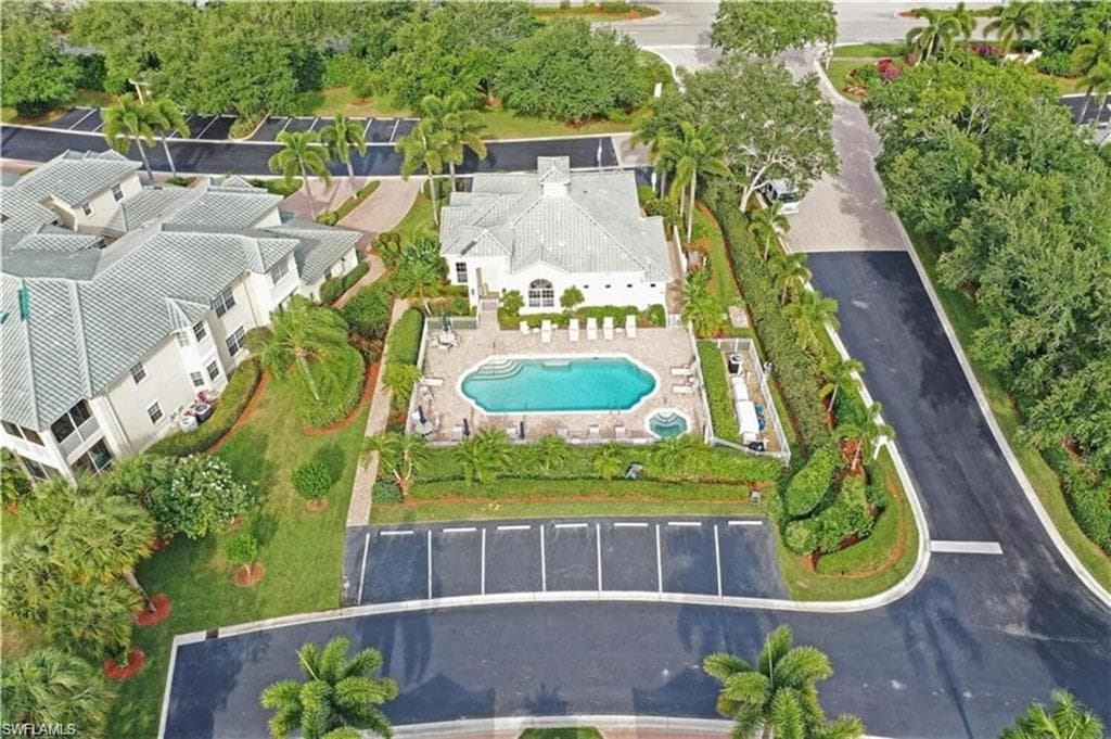 650 Vintage Reserve Cir 5c, Naples, FL 34119-24