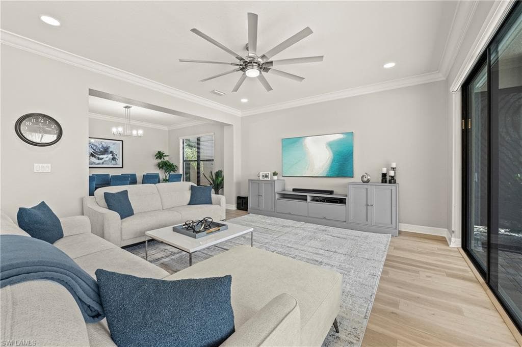 13651 Mandarin Cir, Naples, FL 34109-14
