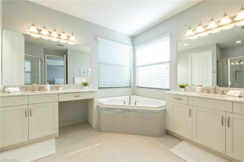 13651 Mandarin Cir, Naples, FL 34109-22