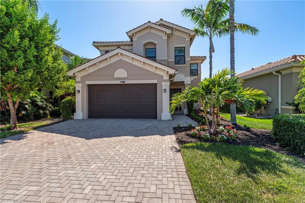13651 Mandarin Cir, Naples, FL 34109-1