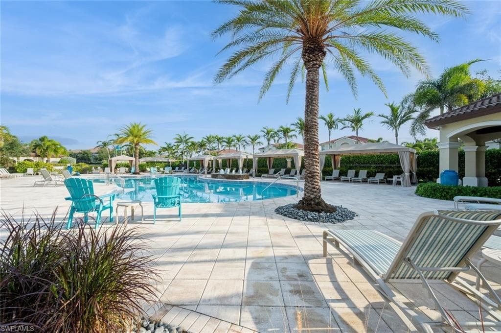 13651 Mandarin Cir, Naples, FL 34109-41