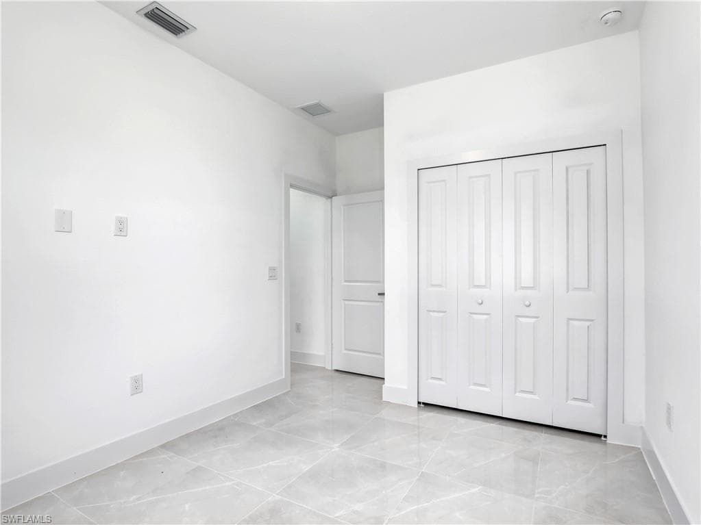 2933 20th St SW, Lehigh Acres, FL 33976-17