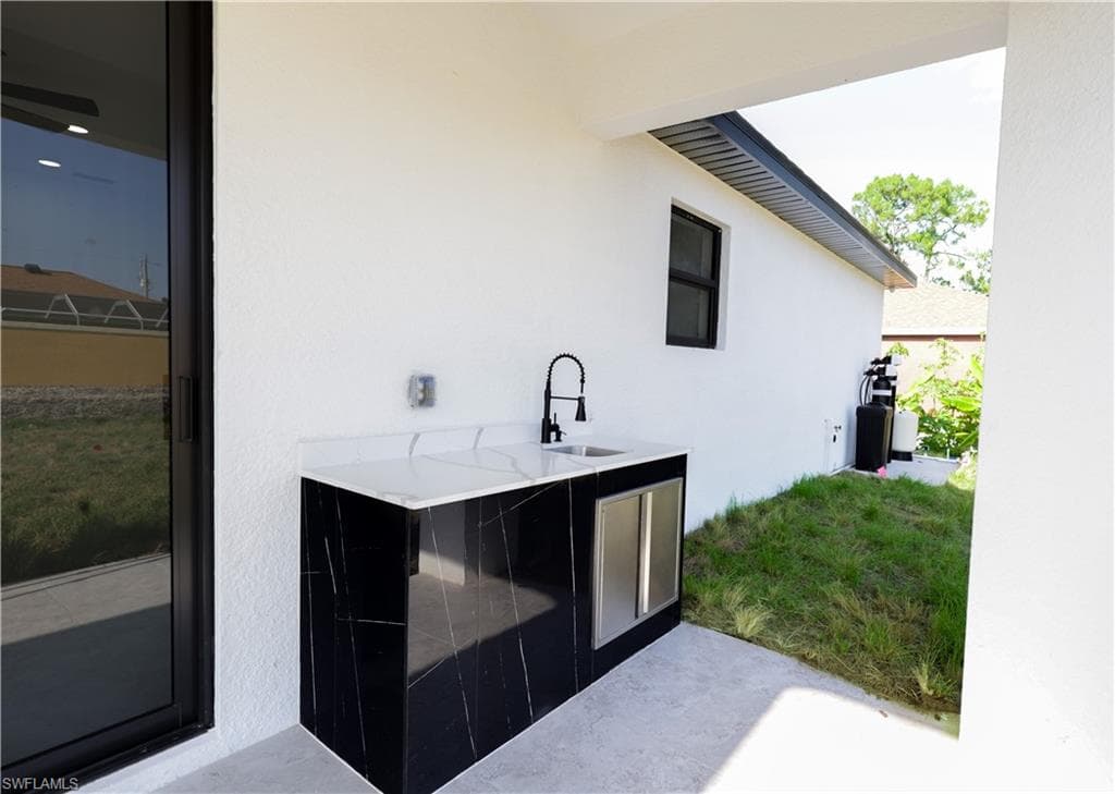 2933 20th St SW, Lehigh Acres, FL 33976-22