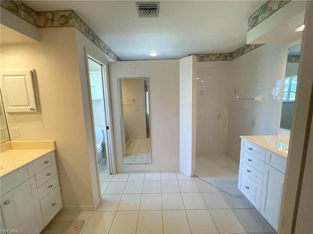 86 Pinehurst Pl, Rotonda West, FL 33947-33