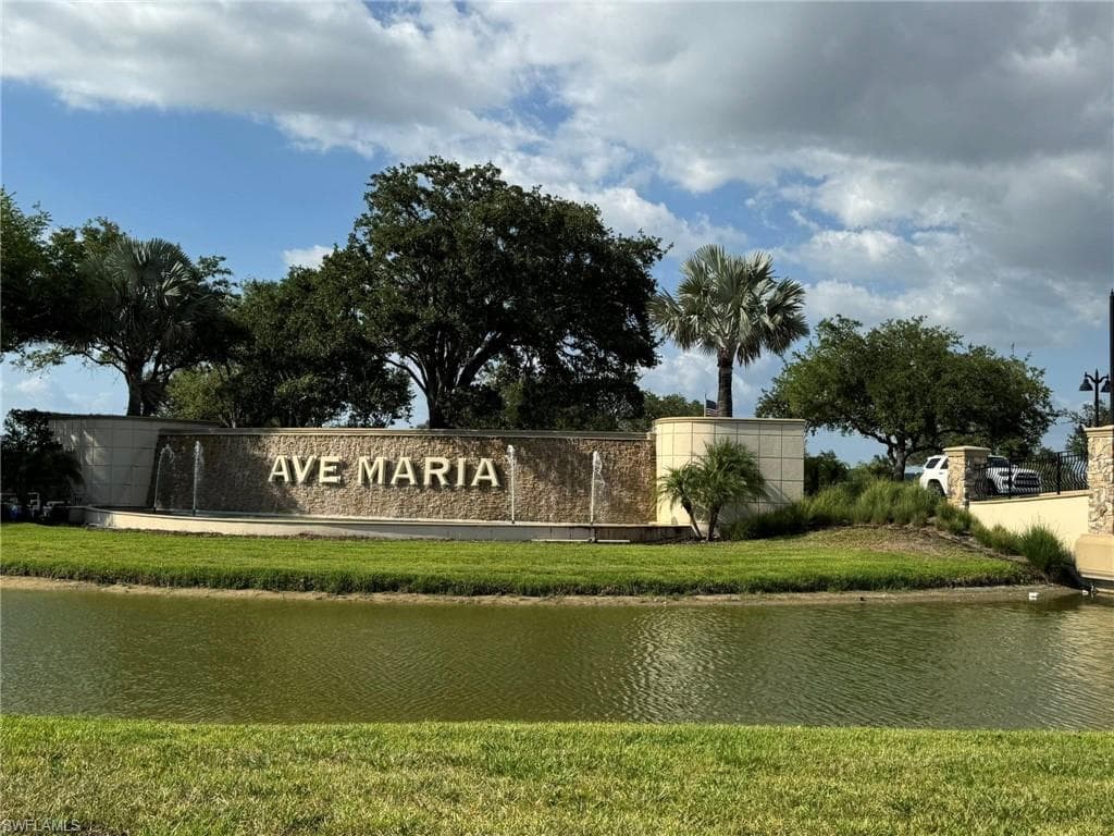 6268 Victory Dr, Ave Maria, FL 34142-7