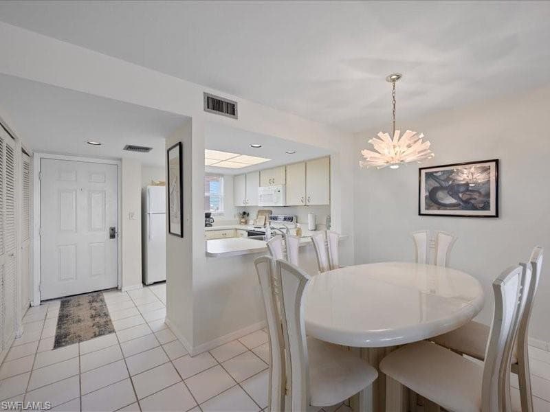 897 Collier Ct 4-705, Marco Island, FL 34145-13