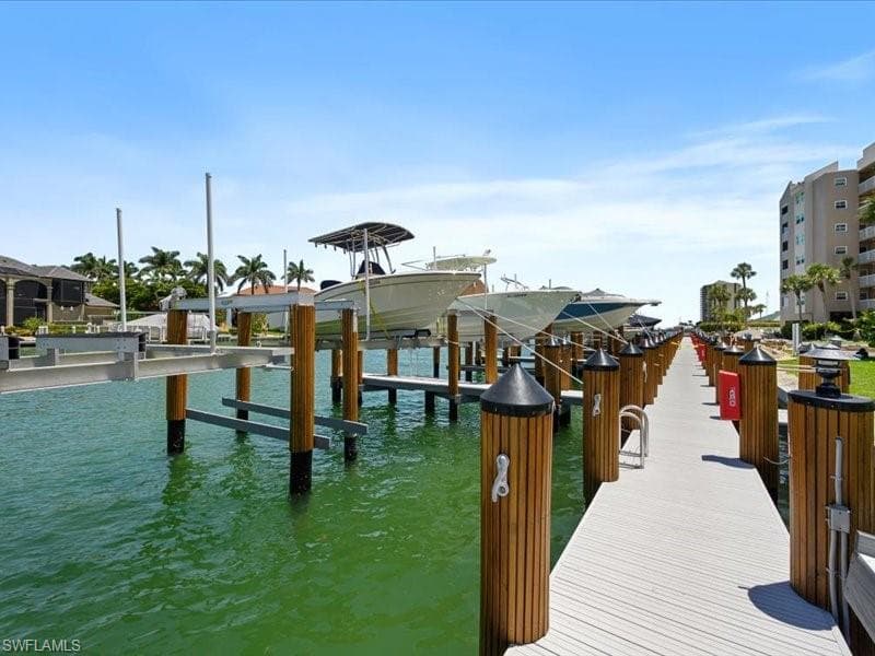 897 Collier Ct 4-705, Marco Island, FL 34145-30