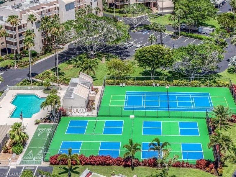 897 Collier Ct 4-705, Marco Island, FL 34145-34