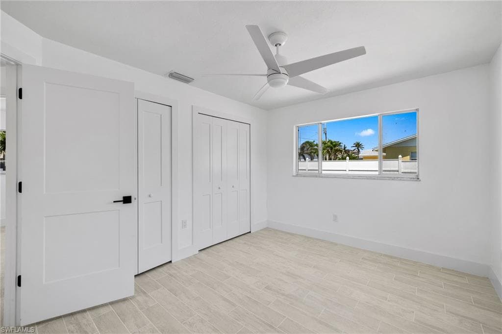 32 Fairview Blvd, Fort Myers Beach, FL 33931-13