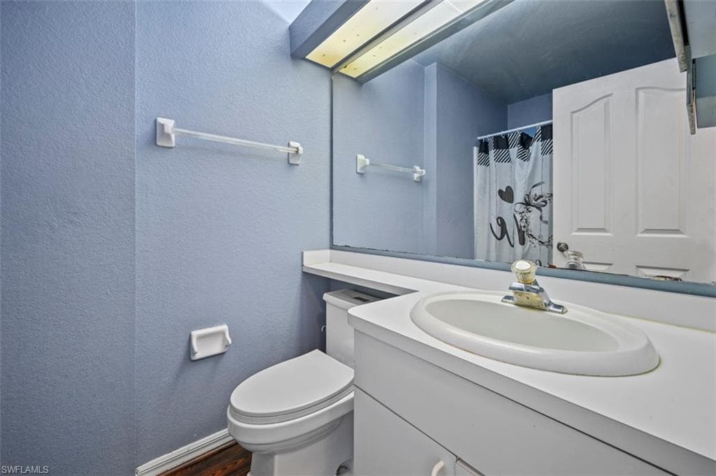 4480 20th St NE, Naples, FL 34120-13