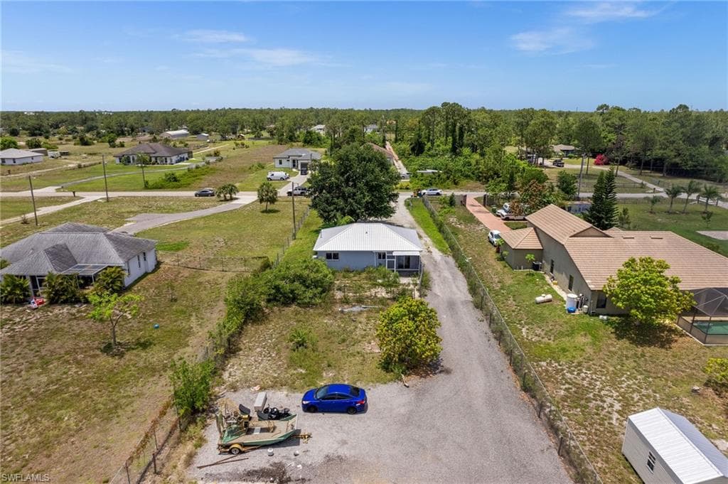 4480 20th St NE, Naples, FL 34120-23