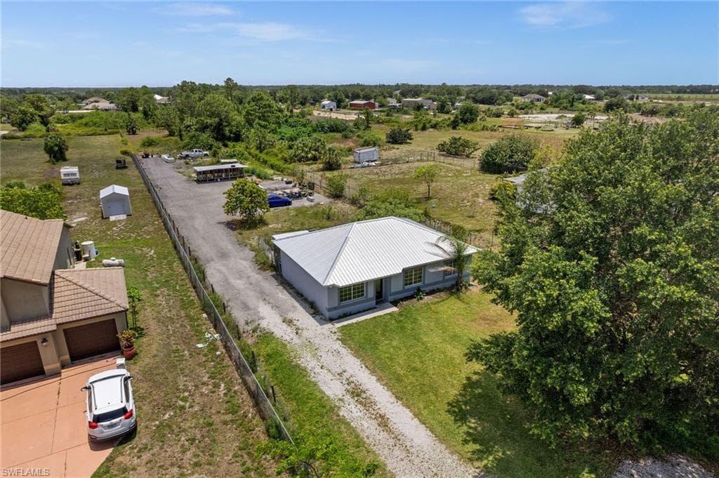 4480 20th St NE, Naples, FL 34120-2