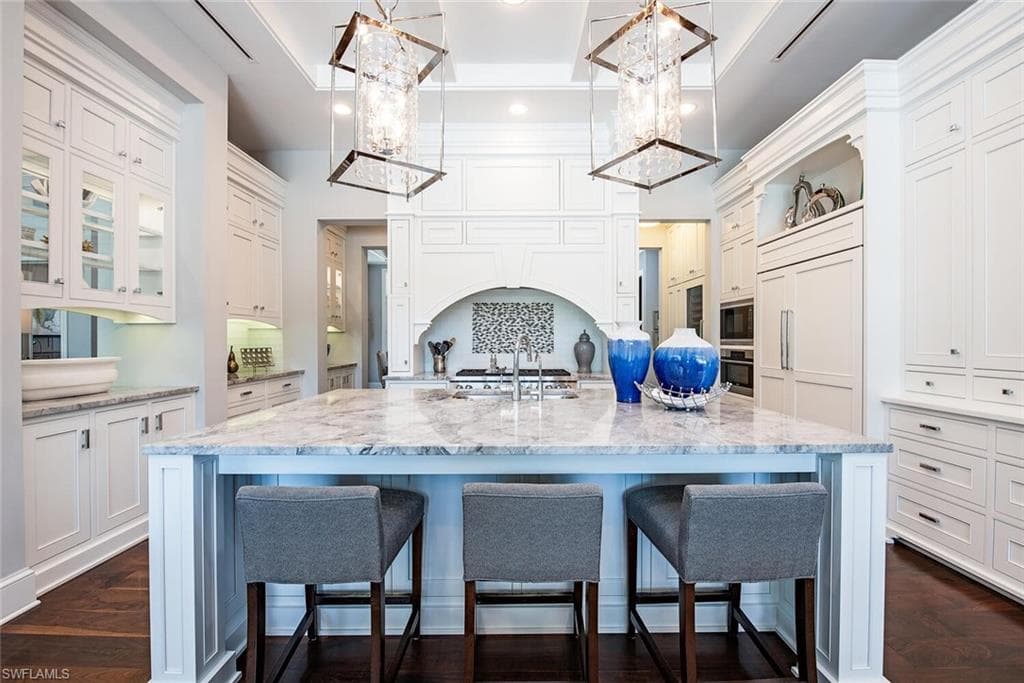 234 Central Ave, Naples, FL 34102-12