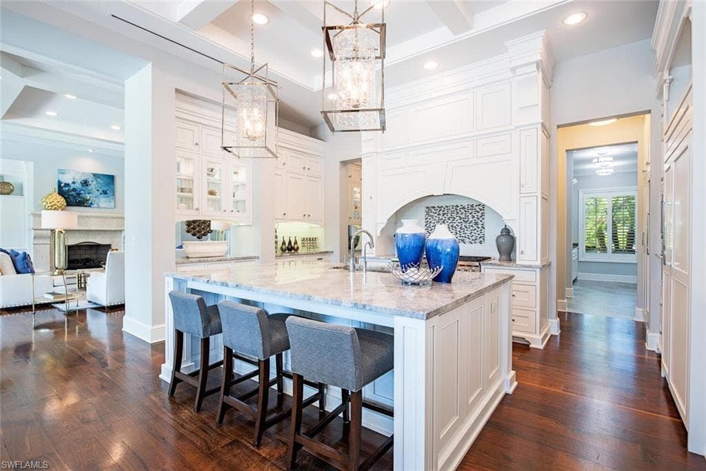 234 Central Ave, Naples, FL 34102-13