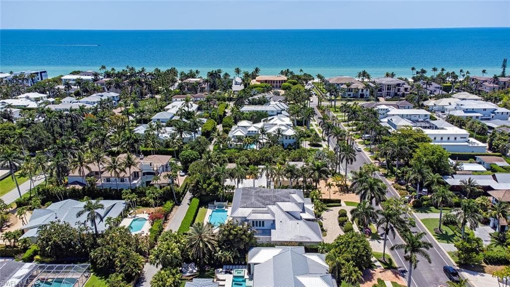 234 Central Ave, Naples, FL 34102-27