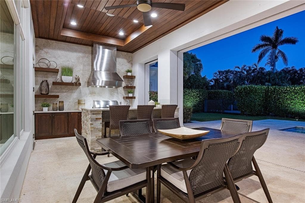 234 Central Ave, Naples, FL 34102-36