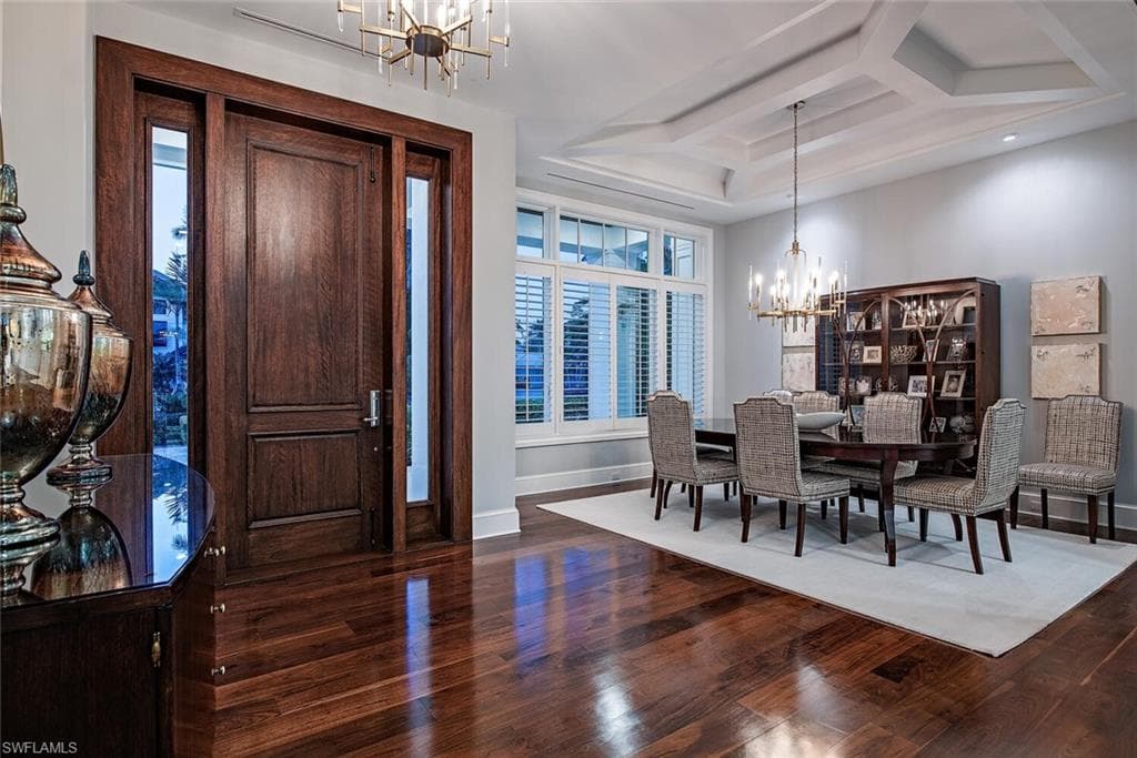 234 Central Ave, Naples, FL 34102-3