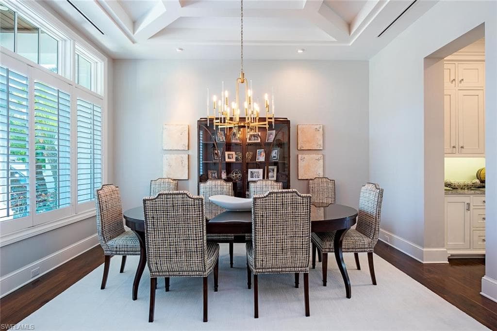 234 Central Ave, Naples, FL 34102-4