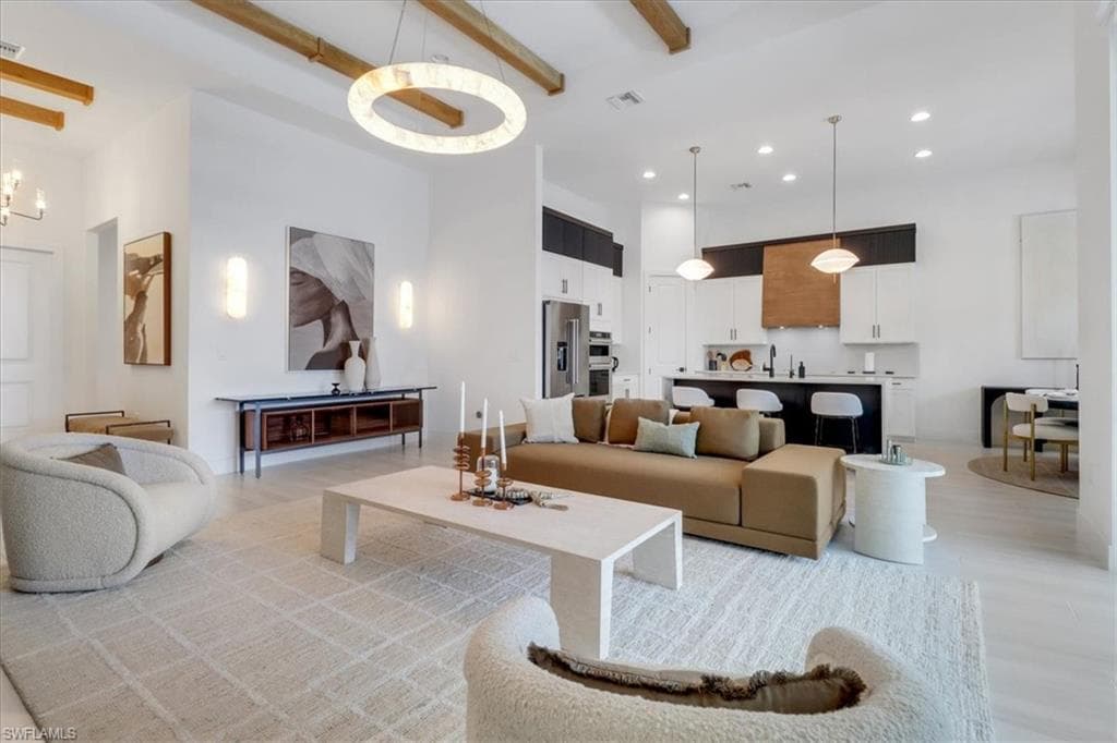 3652 Sapphire Cove Cir, Naples, FL 34114-10